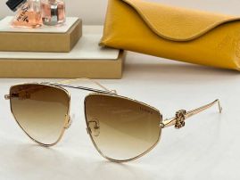 Picture of Loewe Sunglasses _SKUfw52329453fw